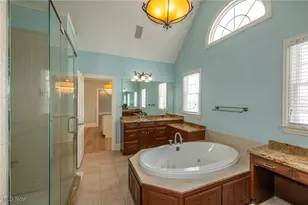 4025 Meadowvale Ct, Akron, OH 44333 - Photo 25