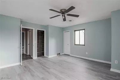 27 Landings Way, Avon Lake, OH 44012 - Photo 11