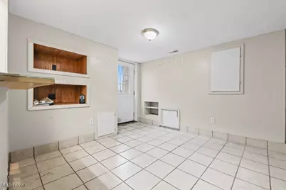 1865 9th Street SW, Akron, OH 44314 - Photo 23