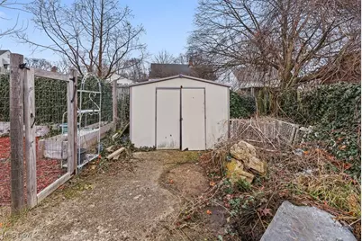 1865 9th Street SW, Akron, OH 44314 - Photo 31