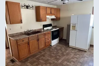 416 W Main Street, Spencer, OH 44275 - Photo 3