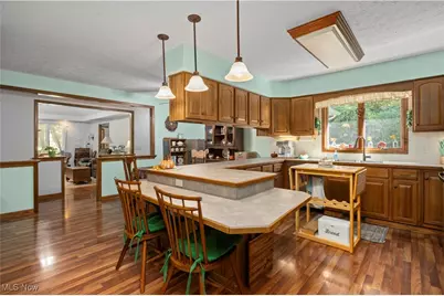 13612 Thompson Road, Vermilion, OH 44089 - Photo 9