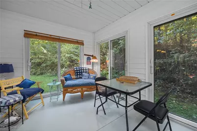 13612 Thompson Road, Vermilion, OH 44089 - Photo 17