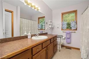 13612 Thompson Rd, Vermilion, OH 44089 - Photo 21