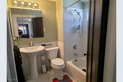 1425 Crescent Road SW, Canton, OH 44710 - Photo 15