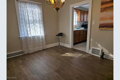 1425 Crescent Road SW, Canton, OH 44710 - Photo 11