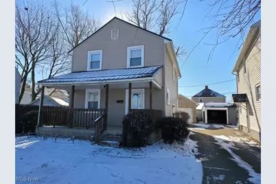 1425 Crescent Road SW, Canton, OH 44710 - Photo 1