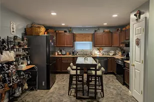 303 N 15th St, Coshocton, OH 43812 - Photo 3