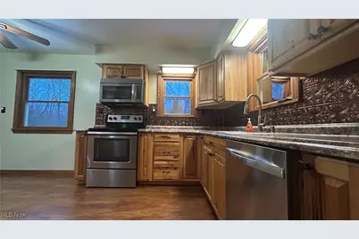 110 Edgewood Drive, Conneaut, OH 44030 - Photo 5