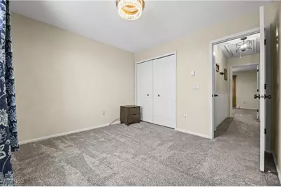 5279 Creekside Boulevard #V43, Brunswick, OH 44212 - Photo 17