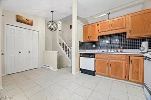 5279 Creekside Blvd, Brunswick, OH 44212 - Photo 11