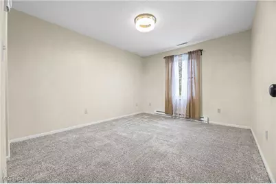 5279 Creekside Boulevard #V43, Brunswick, OH 44212 - Photo 21