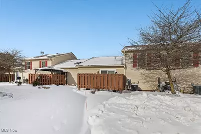 5279 Creekside Boulevard #V43, Brunswick, OH 44212 - Photo 33