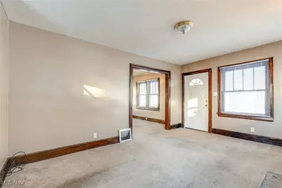 1228 Murray Avenue, Akron, OH 44310 - Photo 7