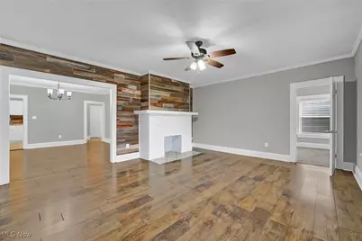 3234 Euclid Heights Boulevard #Lower, Cleveland Heights, OH 44118 - Photo 11