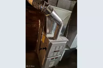 555 NW Hall Street NW, Warren, OH 44484 - Photo 3