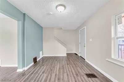 3820 W 34th Street, Loveland, OH 44109 - Photo 7