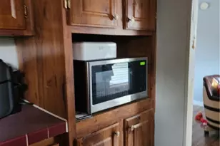 6487 Klass Rd, Cambridge, OH 43725 - Photo 7