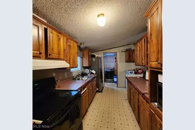 6487 Klass Road, Cambridge, OH 43725 - Photo 5