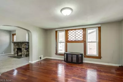 87 Hawthorne Avenue, Akron, OH 44303 - Photo 11