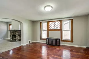 87 Hawthorne Ave, Akron, OH 44303 - Photo 11