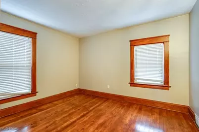 87 Hawthorne Avenue, Akron, OH 44303 - Photo 15