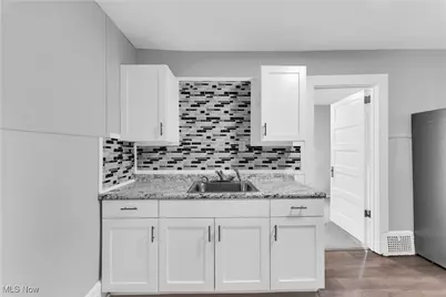 3122 W 30th Street, Loveland, OH 44109 - Photo 11