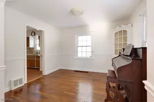 1612 Oakwood Ave, Akron, OH 44301 - Photo 9