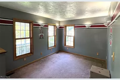 828 Green Drive, Coshocton, OH 43812 - Photo 15