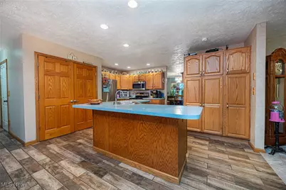 828 Green Drive, Coshocton, OH 43812 - Photo 25