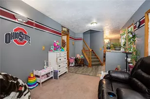 828 Green Dr, Coshocton, OH 43812 - Photo 19