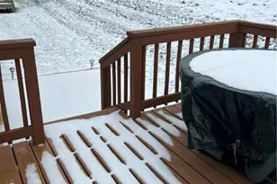 209 Aspen Dr, Dover, OH 44622 - Photo 3