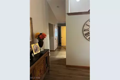 209 Aspen Drive, Dover, OH 44622 - Photo 9