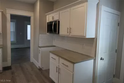 410 W Oak Street, Orrville, OH 44667 - Photo 7