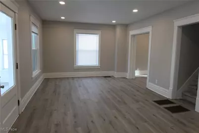 410 W Oak Street, Orrville, OH 44667 - Photo 3