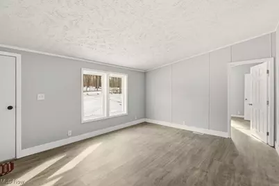 6809 Sumner Road, Ravenna, OH 44266 - Photo 5