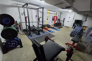 428 Aqueduct St, Akron, OH 44303 - Photo 27