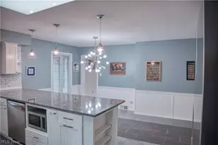 428 Aqueduct St, Akron, OH 44303 - Photo 7