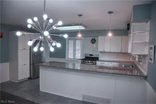 428 Aqueduct St, Akron, OH 44303 - Photo 5