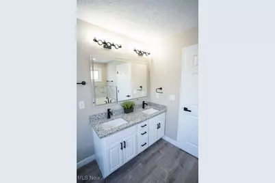 4662 Helmsworth Drive NE, Canton, OH 44714 - Photo 29