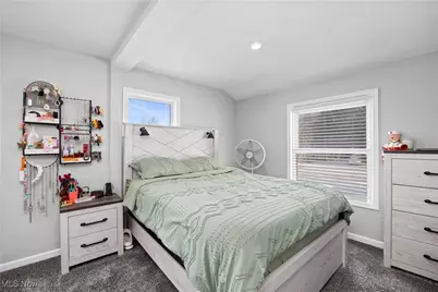 8010 Baumhart Road, Amherst, OH 44001 - Photo 7