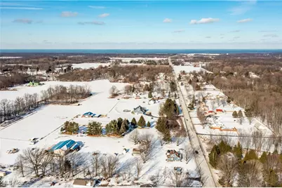 8010 Baumhart Road, Amherst, OH 44001 - Photo 49