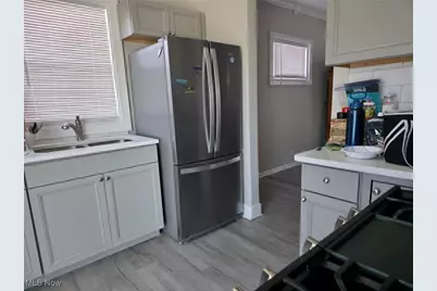 1114 Bedford Avenue SW, Canton, OH 44710 - Photo 11