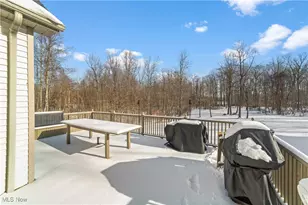 9685 Campton Ridge Dr, Chardon, OH 44024 - Photo 43