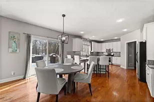 9685 Campton Ridge Dr, Chardon, OH 44024 - Photo 9