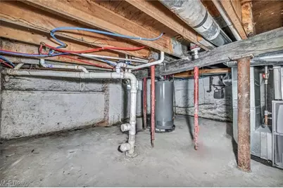 1566 Winchester Avenue, Oakwood, OH 44107 - Photo 33