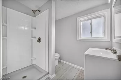 1566 Winchester Avenue, Oakwood, OH 44107 - Photo 21