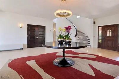 32894 Lake Road, Avon Lake, OH 44012 - Photo 3