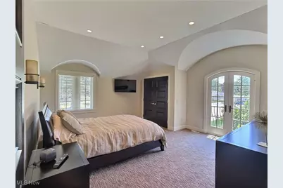 32894 Lake Road, Avon Lake, OH 44012 - Photo 19