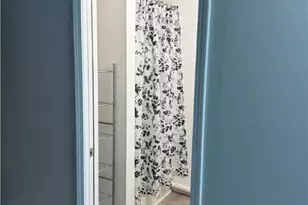 1667 E 40th St, Loveland, OH 44103 - Photo 33